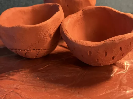 Visite/atelier poterie : « Domestique-moi si tu peux et modèle-moi si tu peux ! »