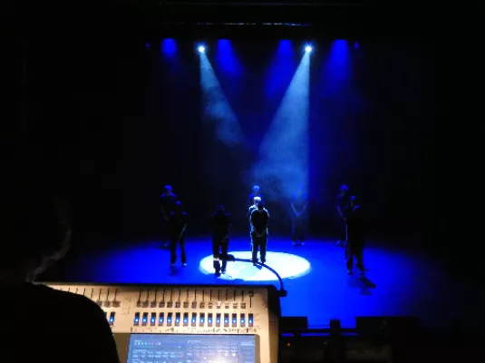 Plongée dans les activités © Centre culturel - Théâtre des Mazades