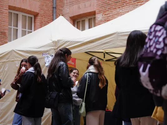 Nocturne étudiante :
La soirée insolite