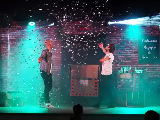 Arbre de Noël "Le Tour du monde magique" - Dimanche 14 décembre