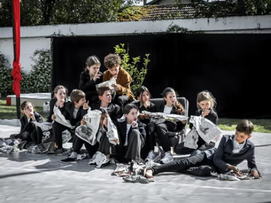Cirque au Jardin © Karine Crozes