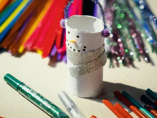 Décore notre sapin de Noël !