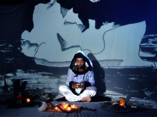 Aux Origines du monde © M. Theodore