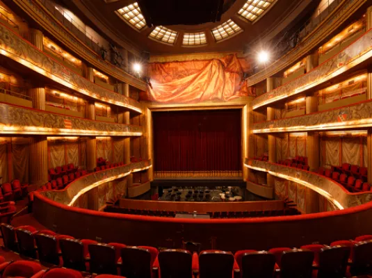 Écoute opéra © Patrice Nin