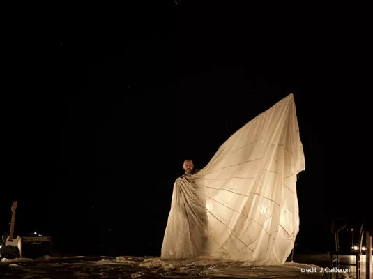 Mon Aile par la Compagnie Yifan