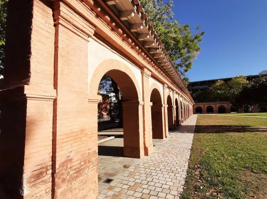 Balades architecturales  : Saint-Pierre / Arsenal