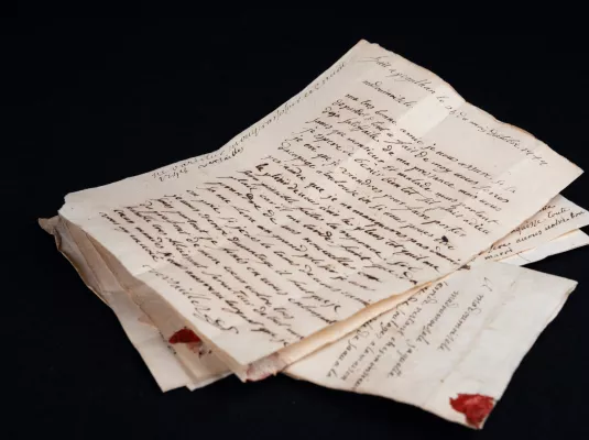 À la lettre © Stéphanie Renard, Mairie de Toulouse, Archives municipales.