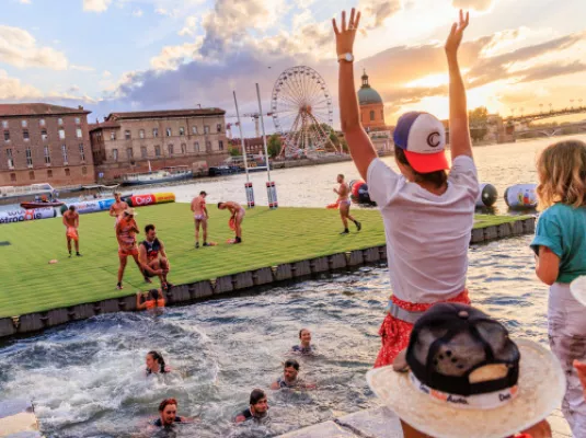 WateRugby : la Garonne comme terrain de jeu © Patrice Nin