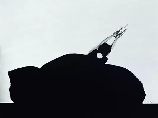 Chema Madoz | Helena Almeida  « Diseños habitados » © © Helena Almeida - Fundació Foto Colectania