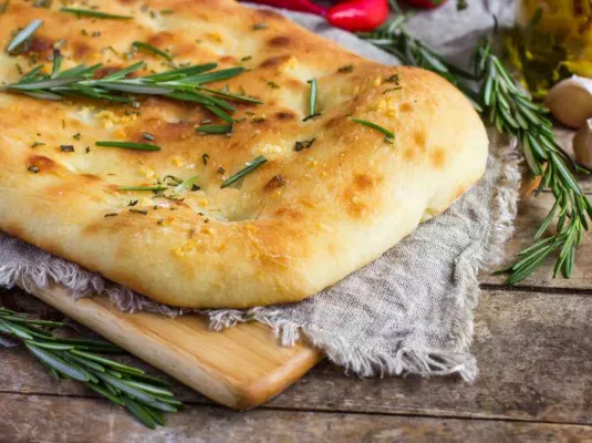 Soirée Focaccia © anna_shepulova via AdobeStock