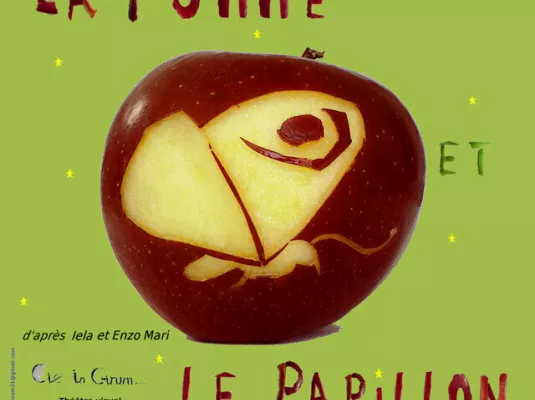 LA POMME ET LE PAPILLON