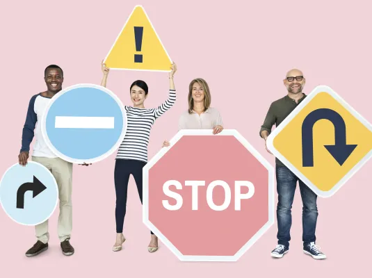 Rafraîchissement des connaissances du code de la route © Magnific