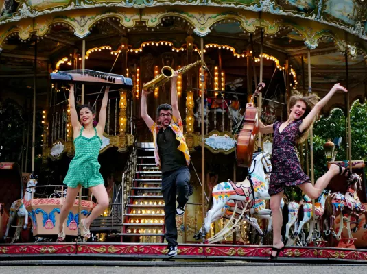Concert Parade : clôture de l'exposition Bernard Cadène