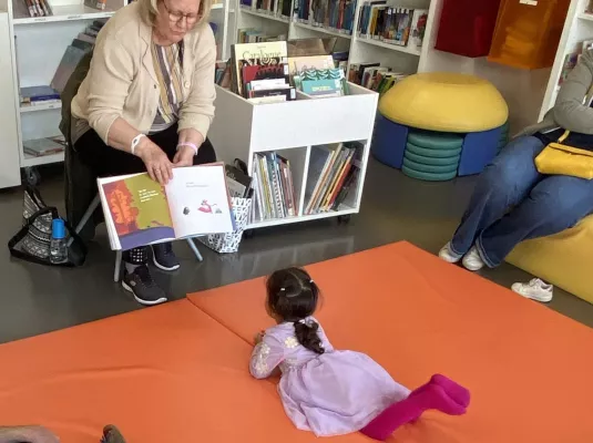 Les lectures de Frédérique © Mairie Aussonne