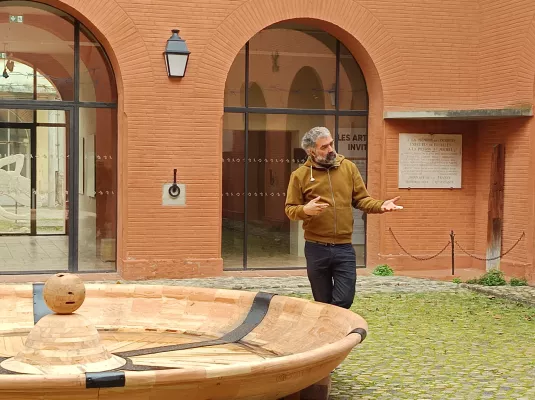 Performance Nicolas Daubanes & Louisa Yousfi