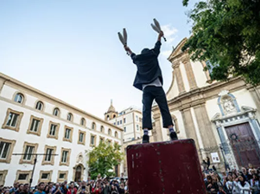 BULLONS AU PARC EN JUILLET