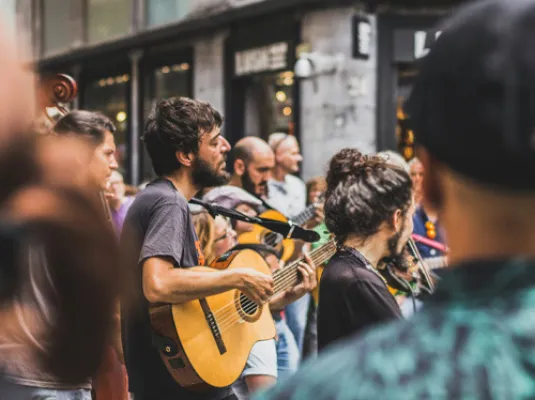 Les vendredis au marché © Libre de droit