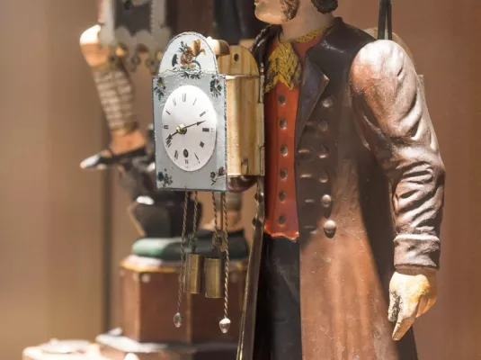 Ces horloges qui n'en ont pas l'air! © @muséepauldupuy