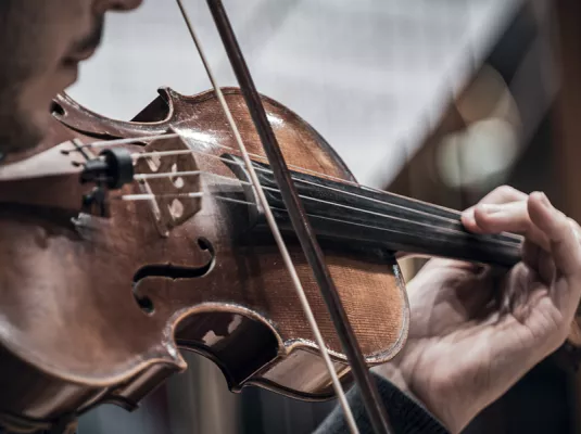 Happy Hour avec le violon © © Romain Alcaraz