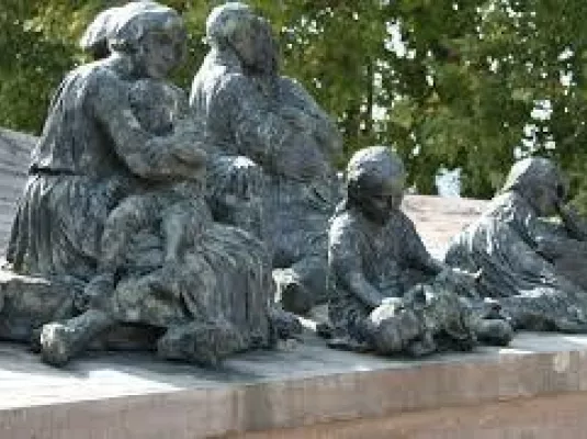 Commémoration de la Journée nationale à la mémoire des victimes des crimes racistes et antisémites - Lundi 21 juillet