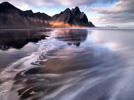 Exposition « Islande, fille du feu et de la glace ». Du 5 septembre au 4 octobre (sur les heures d'ouverture de la médiathèque) © Droits réservés
