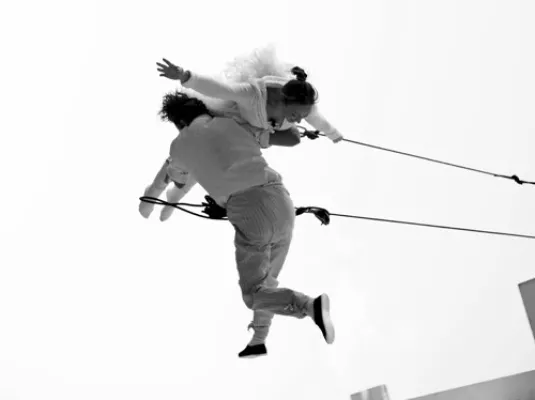 Les amants du ciel © Michel Papemsi