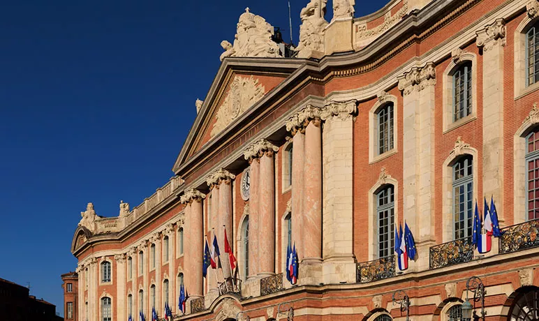 Toulouse : le guide pratique des services ouverts le 8 mai