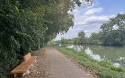 Banc à Saint-Jory sur le canal latéral © Toulouse Métropole