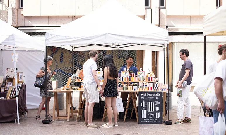 Marché des Créas Taur, place de la Trinité